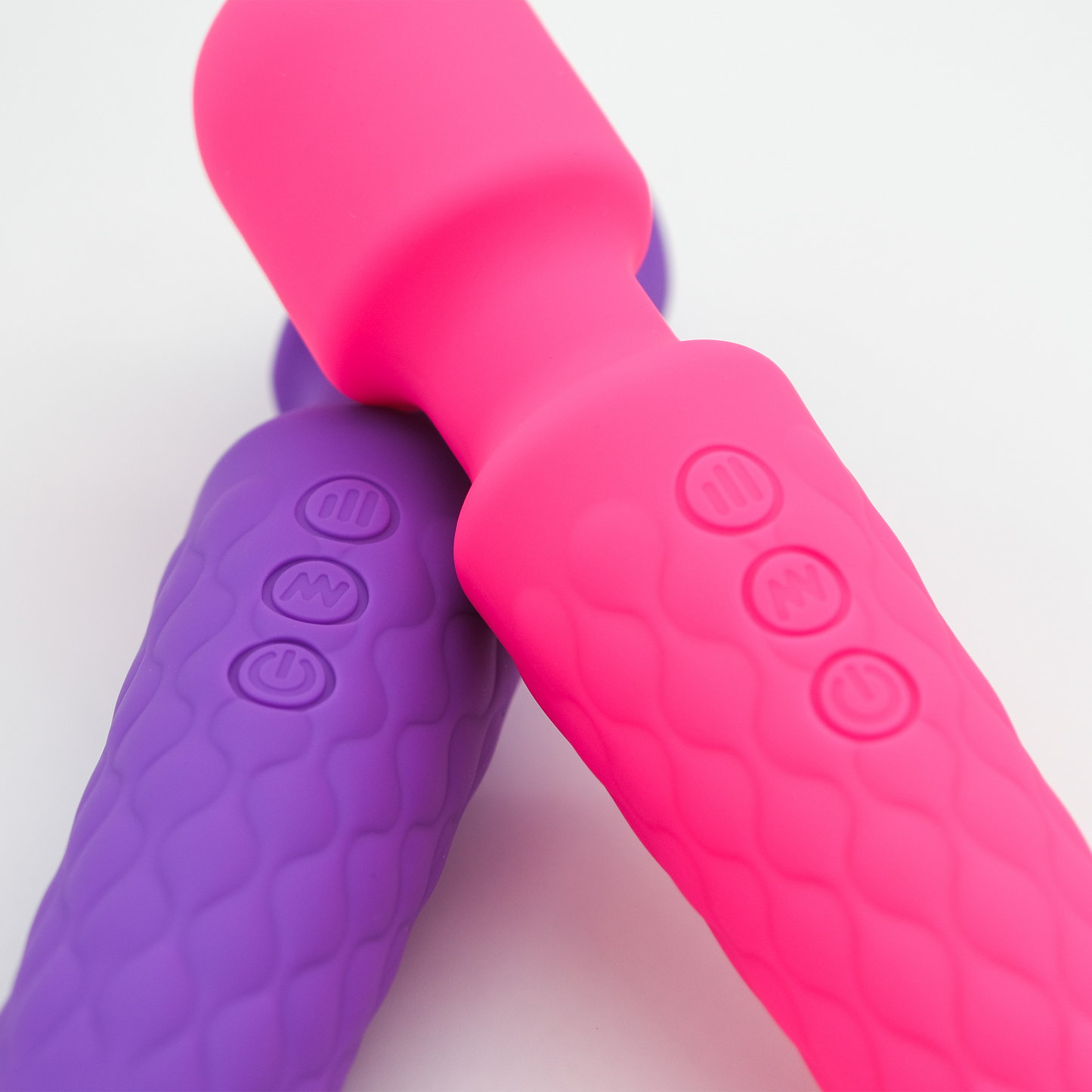 Pierre+Mila Bari Wand • Rose Red
